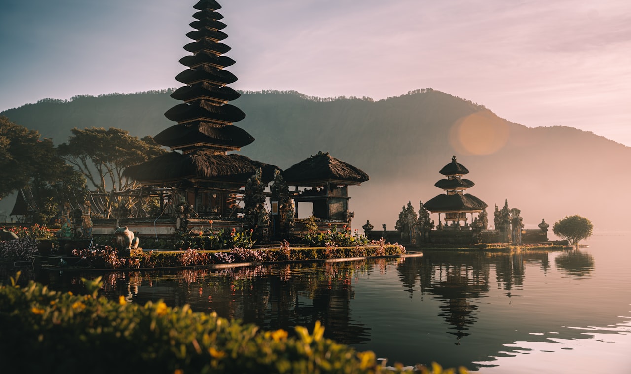 Bali (Denpasar) — people on beach shore during daytime